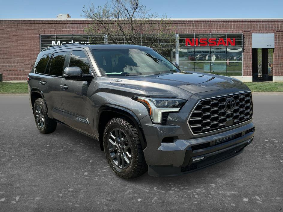 Used 2026 Toyota Sequoia Platinum AWD/4WD image 5