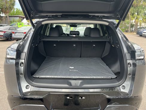New 2026 Nissan Murano Platinum w/ Cargo Package AWD/4WD image 13