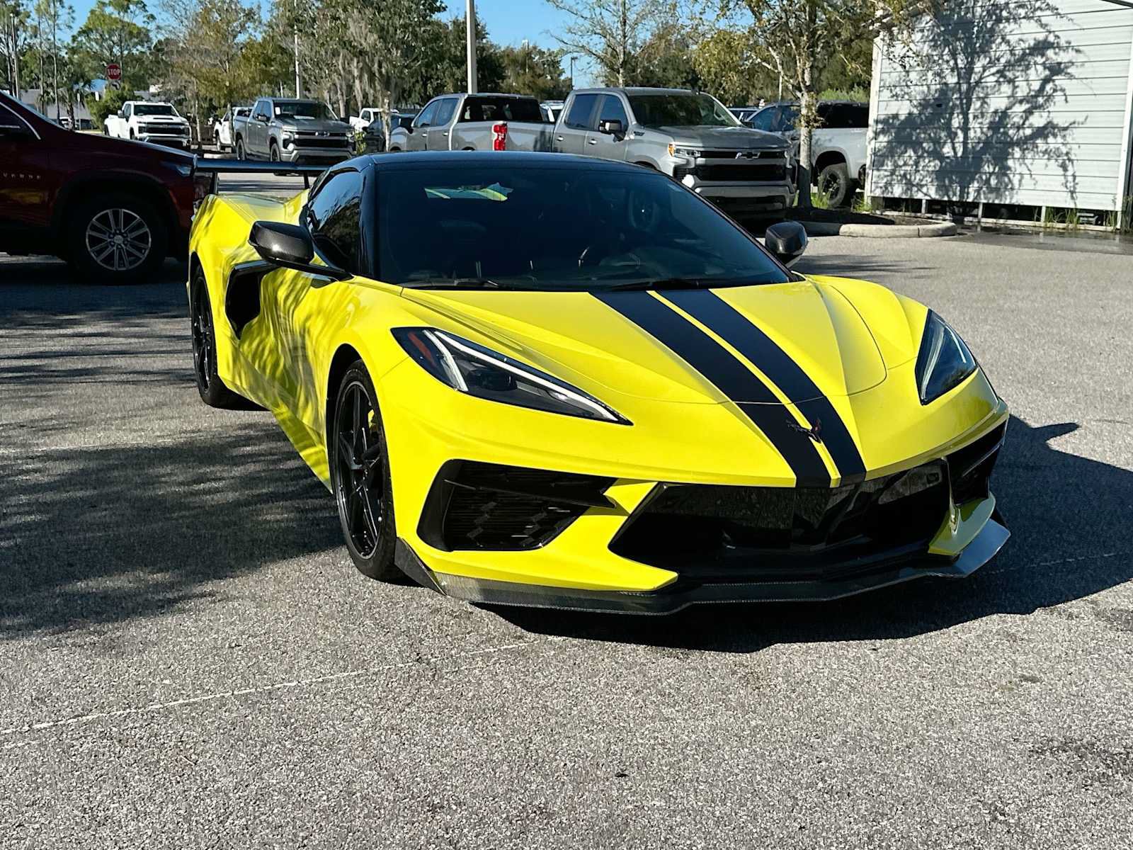 Used 2021 Chevrolet Corvette Stingray Premium Conv w/ Z51 Performance Package RWD image 8