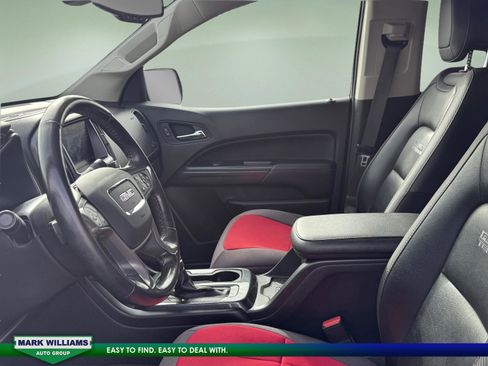 Used 2019 GMC Canyon All Terrain w/ Trailering Package image 21