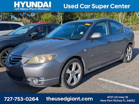 Used 2005 MAZDA MAZDA3 s w/ Moonroof & 6-CD Pkg FWD image 1