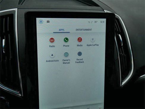 Used 2024 Ford Edge Titanium image 19