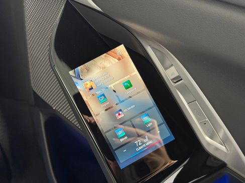 Used 2024 BMW 760i xDrive w/ Premium Package 2 image 40