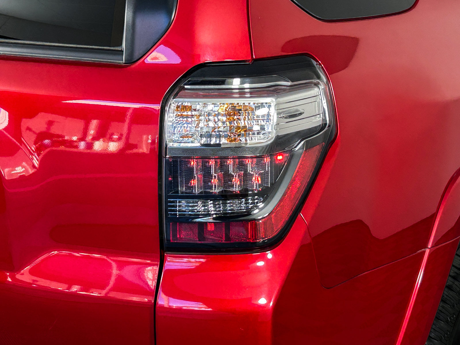 Used 2024 Toyota 4Runner TRD Off-Road Premium AWD/4WD image 9