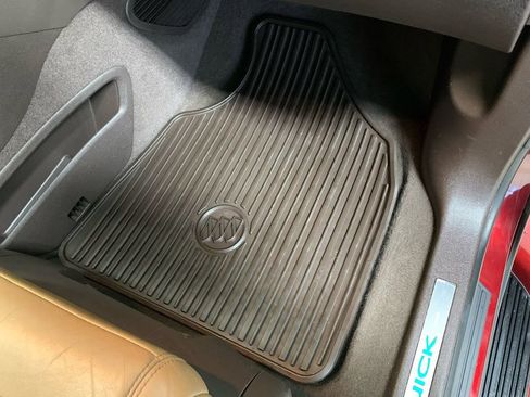 Used 2016 Buick Enclave Premium w/ Experience Buick Package image 39