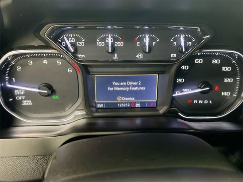 Used 2019 GMC Sierra 1500 SLT w/ SLT Premium Plus Package image 11