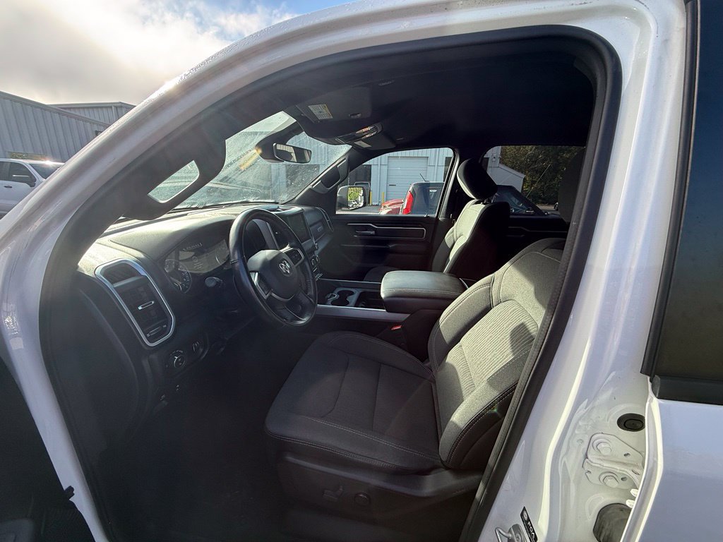 Used 2022 RAM 1500 Big Horn AWD/4WD image 5