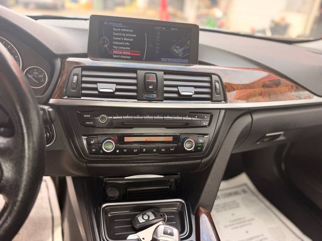 Used 2014 BMW 328i xDrive Sedan AWD/4WD image 20