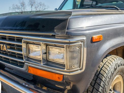 Used 1989 Toyota Land Cruiser AWD/4WD image 68