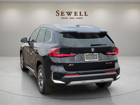 Used 2026 BMW X1 xDrive28i w/ Convenience Package AWD/4WD image 3