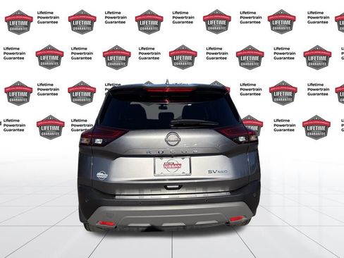 Certified 2023 Nissan Rogue SV image 4