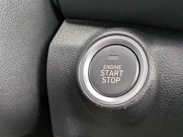 Used 2023 Hyundai Kona SEL FWD image 27