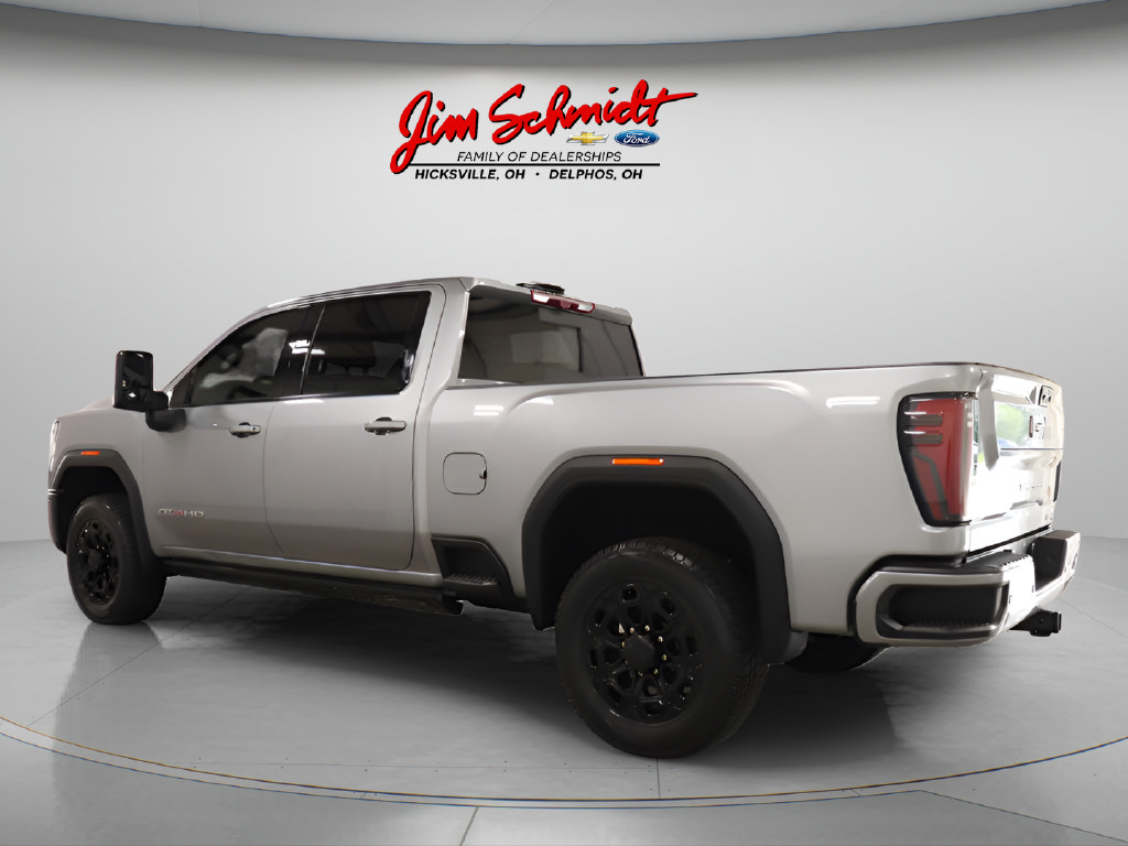 Used 2024 GMC Sierra 2500 AT4 w/ AT4 Premium Plus Package AWD/4WD image 4