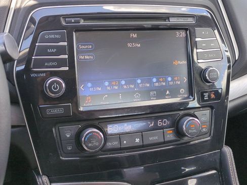 Used 2018 Nissan Maxima 3.5 SL FWD image 16
