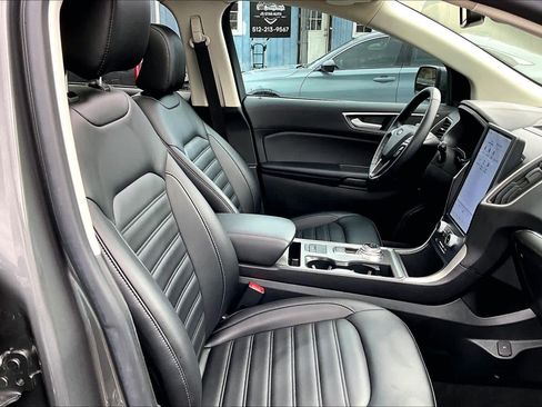 Used 2022 Ford Edge SEL w/ Convenience Package AWD/4WD image 9