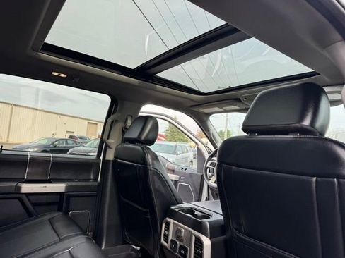 Used 2021 Ford F350 Lariat w/ Tremor Off-Road Package AWD/4WD image 39