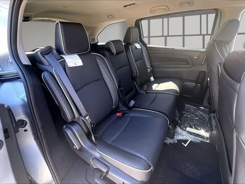 New 2026 Honda Odyssey Elite image 10