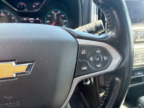Used 2022 Chevrolet Colorado LT w/ Fleet Safety Package RWD image 16