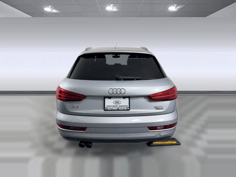 Used 2018 Audi Q3 2.0T Premium AWD/4WD image 10