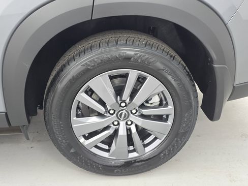 New 2026 Nissan Pathfinder SV AWD/4WD image 32