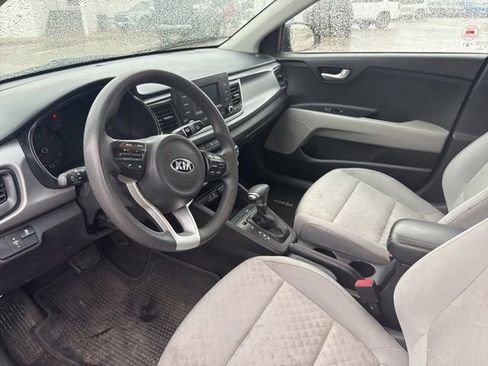 Used 2018 Kia Rio S FWD image 9