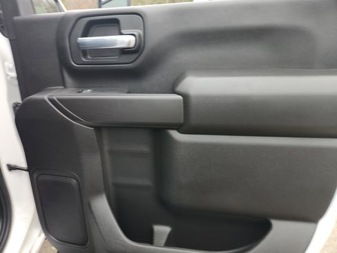 Used 2023 Chevrolet Silverado 2500 Custom w/ Custom Value Package image 32