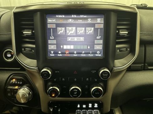 Used 2019 RAM 1500 Laramie AWD/4WD image 19