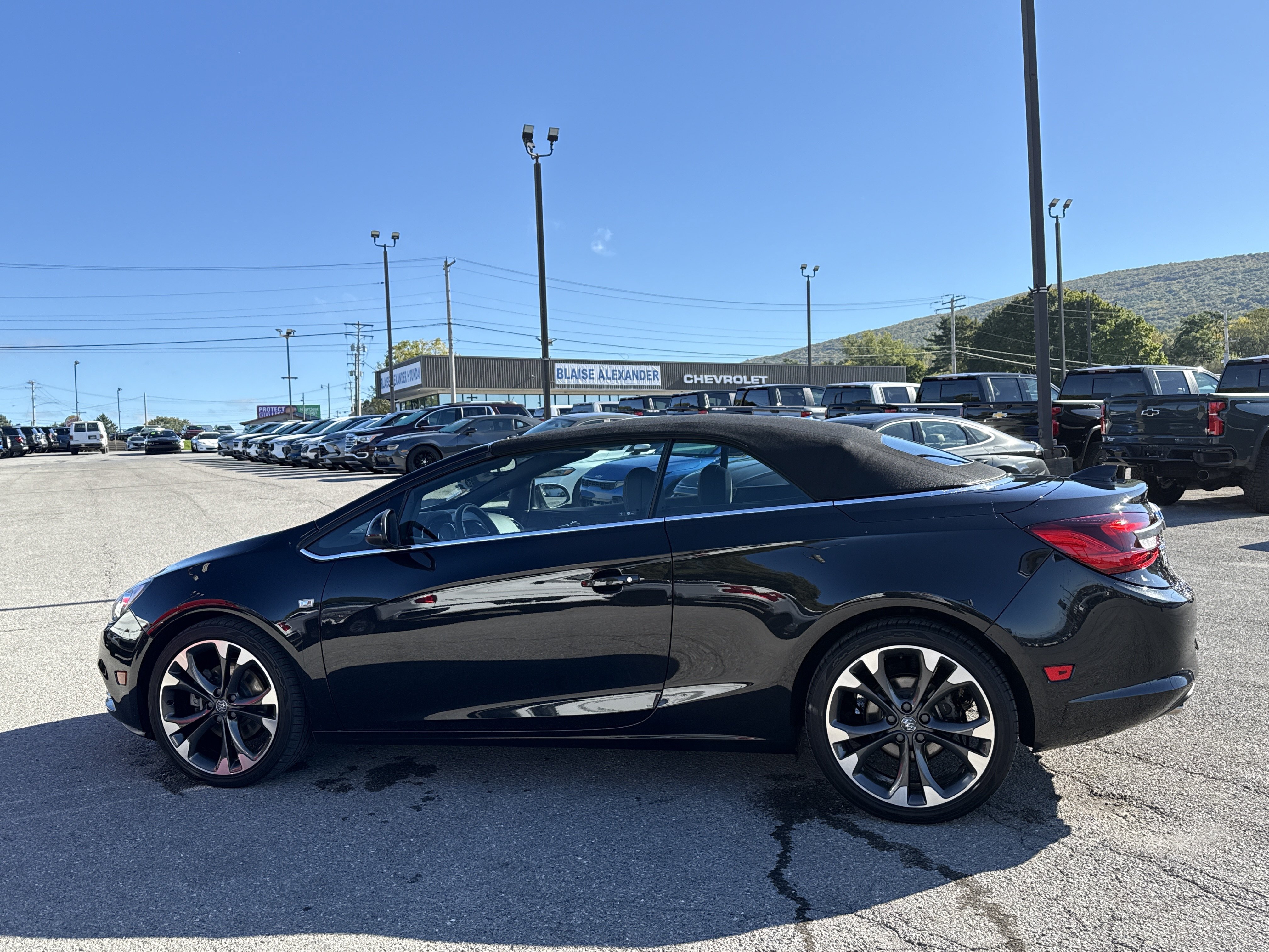 Used 2016 Buick Cascada Premium FWD image 9
