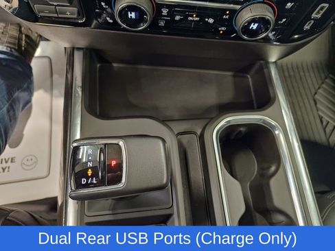 Used 2022 Chevrolet Silverado 1500 LTZ w/ LTZ Premium Package image 32