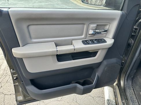 Used 2012 RAM 1500 Big Horn image 9