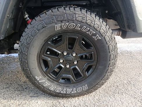 Used 2020 Jeep Gladiator Sport w/ Quick Order Package 24S image 62