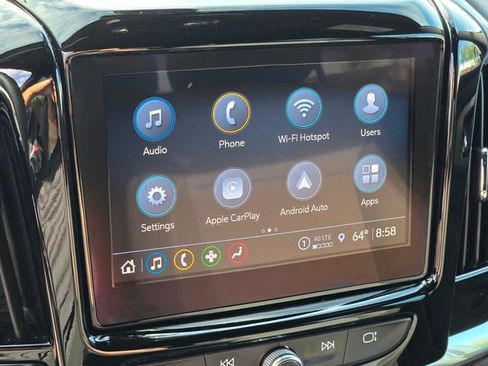 Used 2023 Chevrolet Traverse LT image 30