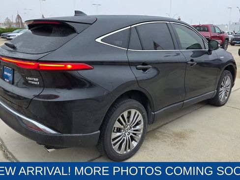 Used 2021 Toyota Venza Limited image 5