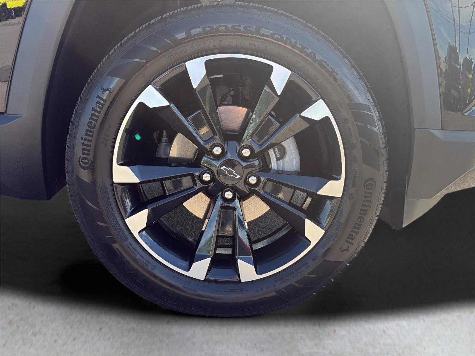 Used 2025 Chevrolet Equinox RS w/ Convenience Package III AWD/4WD image 32