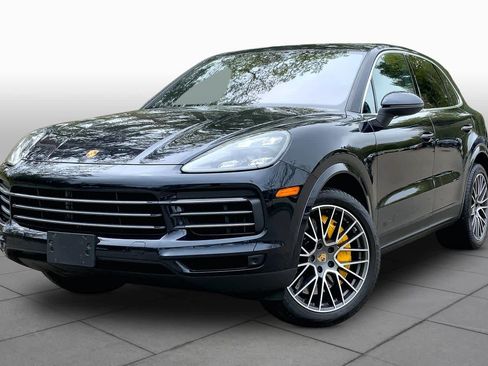 Used 2022 Porsche Cayenne AWD/4WD image 1