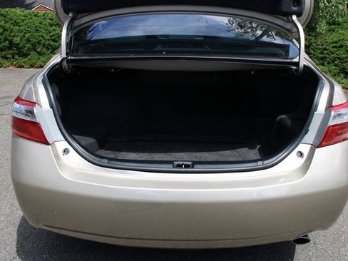 Used 2009 Toyota Camry Hybrid FWD image 17