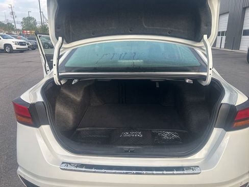 Certified 2023 Nissan Altima 2.0 SR FWD image 26