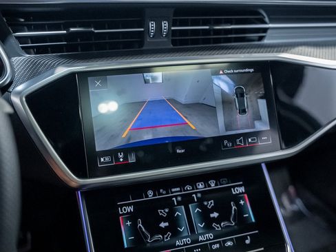 Used 2023 Audi S6 Prestige image 52