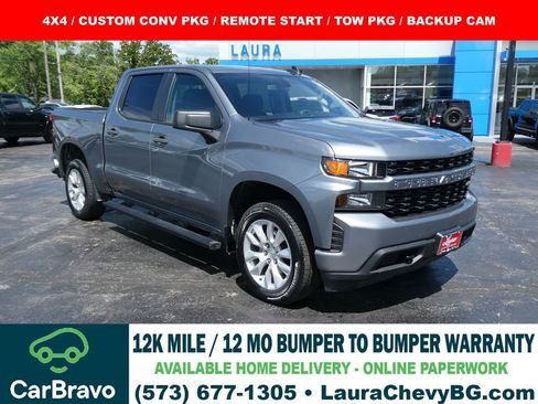 Certified 2022 Chevrolet Silverado 1500 Custom AWD/4WD image 1