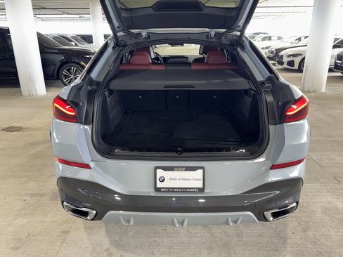 Certified 2025 BMW X6 xDrive40i image 13