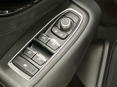 Used 2024 Subaru Outback Limited image 18