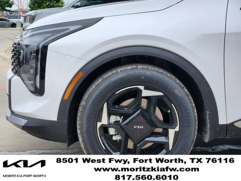 New 2026 Kia Sportage EX FWD image 6