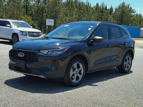 Used 2025 Ford Escape ST-Line AWD/4WD image 4