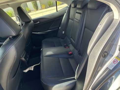 Used 2017 Lexus IS 200t image 14