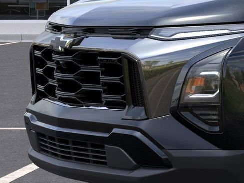 New 2026 Chevrolet Equinox ACTIV AWD/4WD image 13