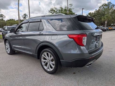 Certified 2022 Ford Explorer Platinum w/ Equipment Group 601A AWD/4WD image 5