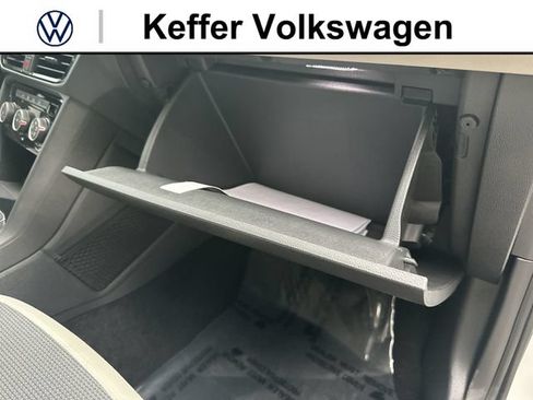 Used 2025 Volkswagen Taos S FWD image 33