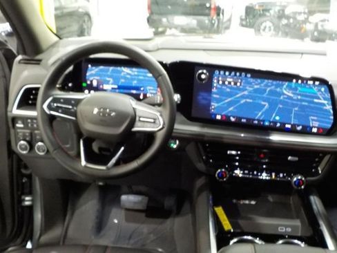 Used 2025 Chevrolet Tahoe RST w/ Comfort Package image 5