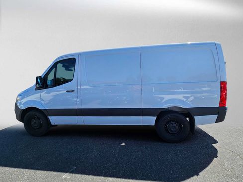 Used 2026 Mercedes-Benz Sprinter 2500 image 6