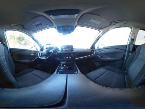 Used 2025 Nissan Rogue SV FWD image 44